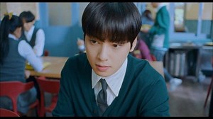 True Beauty Episode 2 - With or Without Make-up