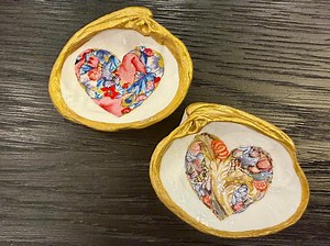 Heart Shells , Decoupage Shell, Shell Ring Dish, Pink Flowers, Home Decor, Jewelry Dish, Trinket Dish, Shell Art, - Etsy