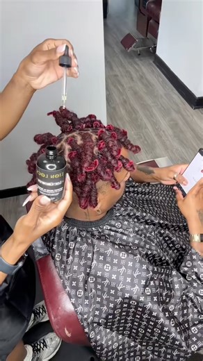 Pipe cleaner curls on locs #Loctician #dreadlocs #dreadlocks #pipecleanercurls | Callback Christina