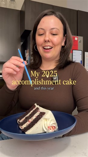 Alison | Budgeting & Investing on Instagram: "My 2025 accomplishment cake 🥹🎂 This year was so hard in so many ways. It was also so amazing in so many ways. I’m so grateful to be here, right where I am, and for all of you. Here’s to 2026 🥳"