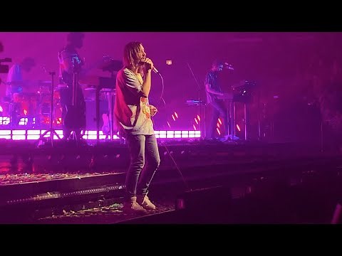 Tame Impala - The Less I Know The Better (Live) - Chicago, IL 9/7/21