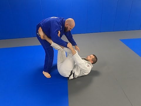 Simple Spider Guard Sweep Against a Standing Opponent | Brazilian Jiu-Jitsu | BJJ