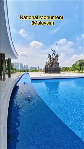 National Monument (Malaysia) Tugu Negara #kulalumpur #malasiya #shortvideo #monument