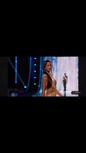 Philippines 🇵🇭 in evening grown competition Miss universe 2023 #72ndMissUniverse #MissUniverse2023 #ElSalvador #MichelleDee | Crowned Beauties