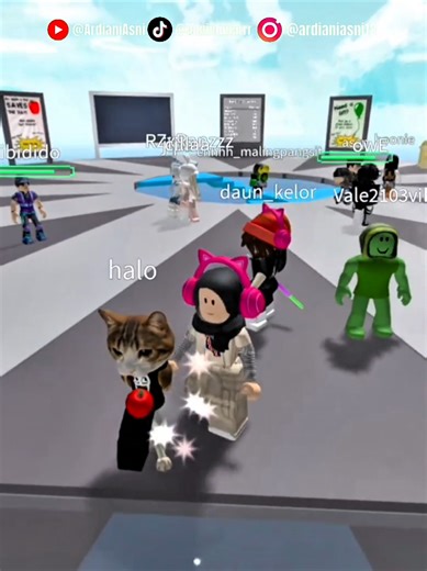 Roblox Trend Compilation: Dance Moves You Can't Miss!