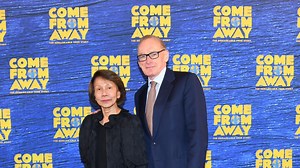 Bob Carr announces his wife Helena has passed away from a brain aneurysm
