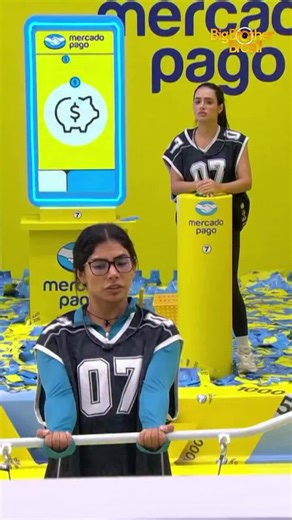 #PROVADOLÍDER 👑 • Jordana e Marciele são a quinta dupla a deixar a Prova de Resistência! #BBB26 #RedeBBB