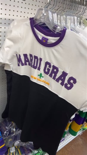 Throw me somethin’, mister! 💜💛💚 Mardi Gras hits different at Jasmines Beauty Supply. Outfits, hats, leg warmers, shorts, beads & so much more 🎭✨ We SOLD OUT last year—come fast while supplies last! Exclusive merch—only at Jasmines in Baton Rouge. #hair #batonrouge #louisiana #mardigras #deals | Jasmines beauty supply 3