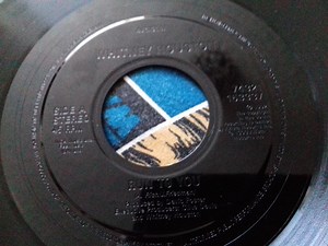 Whitney Houston - Run To You