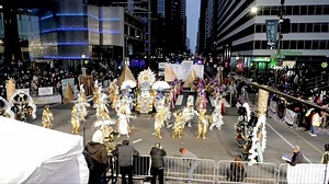 High Camera Angle of the Hegeman String Band on NYD 2024! Theme: Pyramid Scheme (13th prize) Captain: Kelliann Gallagher ↪️ Hire a String Band for your next event here: www.pmsba.org | Philadelphia String Band Assn.