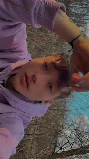Elias (@was_ein_typ_2002)’s videos with som original - void hiro 🕸️