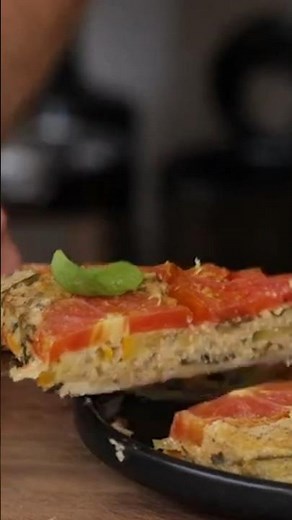 Die perfekte Mischung aus Tomaten Tarte und Quiche 😍🙌 Rezept auf meinem Kanal ☺️ #veganfood #vegan