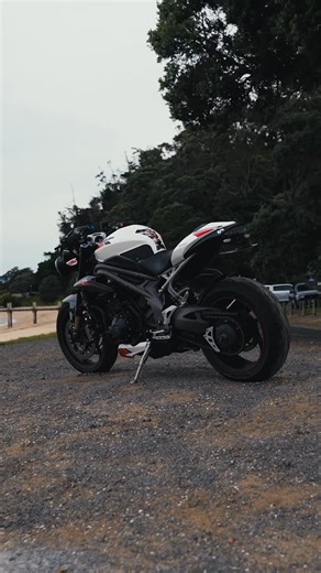 Theardon Bell on Instagram: "I understand it now Presets and Gallery In Bio . . . My Equipment: Sony a7cii Tamron 35-150mm f2-2.8 Tamron 17-28mm f2.8 Tamron 150-500mm f5-6.7 Sirui 85mm f1.4 Freewell M2 Filters . Video Equipment Dji RS3 Mini Freewell VND & CPL Threaded Smallrig Sling Handle Freeworld f6 Plus Monitor . Backup Equipment: Sony a6400 Sigma 30mm f1.4 Sigma 18-50mm f2.8 Viltrox 75mm f1.2 K&F CPL Filters . BTS Setup: DJI Action 4 Telesin Neck mount Dji Mic Mini . Editing Software: Adobe