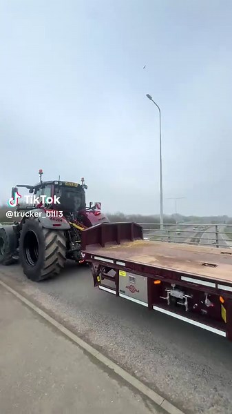 #FYP #tractor #farming #backbritishfarming🇬🇧 #viralvideos @Agri🌾Bale