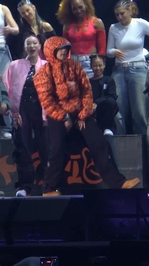 쿄카이즘 ᙏ̤̫͚ on Instagram: "<WAWF> 2025.11.22 last ojogang kyoka dance battle🎀 오죠갱으로썬 마지막이라니T.... #kyoka #쿄카 #오죠갱 #ojogang"