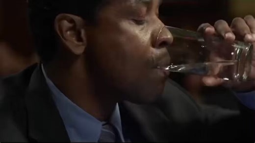 🚨 LeBron James (Injury Management) is now back on the Lakers injury report for tomorrow How does it only get worse 😭😭