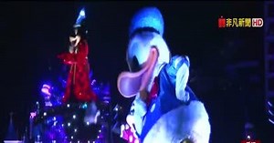 香港繽紛冬日節! 街頭光雕秀點亮耶誕