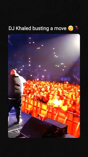 VIRALPLUG CENTRAL on Instagram: "follow (@viralplug.central) for more! 😼 DJ Khaled broke into an unexpected dance routine, instantly sending the crowd into a frenzy. In the middle of the performance, he started moving with so much hype and confidence that the audience couldn’t help but cheer louder with every step. What made the moment even better was how genuinely he was feeling himself — no holding back, just pure vibes. Fans caught the clip from every angle, and it quickly became one of the 
