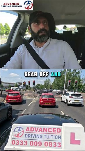 Traffic Light Stop Technique | Driving Test Tips #Shorts