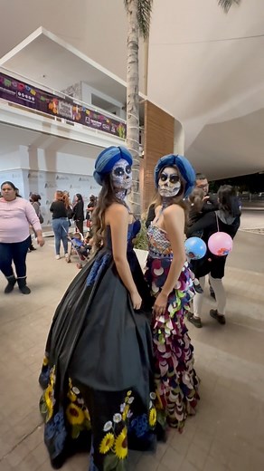 18K views · 277 reactions | Hasta el 5 de Noviembre Tienen para ir a el Festival de las Calaveras en Aguascalientes ️️ #FestivalDeLasCalaveras #Aguascalientes #Ags #Mexico #Catrina #Cerveza | Redes de Aguascalientes | Facebook