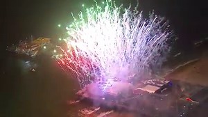 Heads Up: The new, high-tech Santa Monica Pier Ferris Wheel has rolled out its $1 million LED lighting system tonight. http://abc7.la/1TDQITJ | ABC7