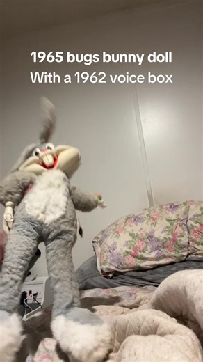 Vintage 1965 bugs bunny#vintage #bugsbunny #fyp #popular #fypage | pull string dolls