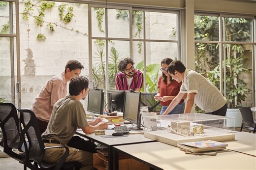 Mythbusting the Feed: How the Algorithm Works