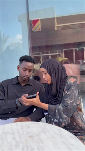 Maria Zinga: Dadka Muqdisho oo Ku Dhago Xaka Qaldan Horta! 😂