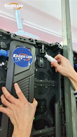 Quick-installation and flat LED screen!#ledscreen #ledvideowall #ledboard #eagerled