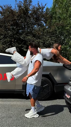 Plus-Auto Marketplace on Instagram: "https://plus-auto.ro/ 🚗🤯 Fie că vinzi sau cauți o mașină, aici e locul unde totul se întâmplă rapid și fără bătăi de cap. Anunțuri verificate, dealeri serioși din toată țara și vizibilitate maximă pe social media. #PlusAutoMarketplace #PlusAuto #MasiniDeVanzare #AutoRomania #AnuntAuto #CumparaMasina #VindeMasina #MasiniSecondHand #DealerAuto #PlatformaAuto #AutoOnline"