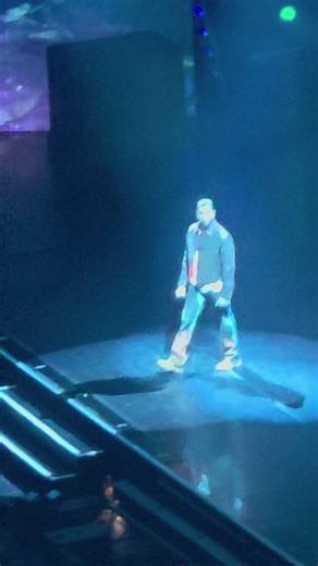 Dealing with Anxiety Before Meeting Chris Brown