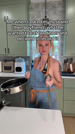 Who remembers “cooking for my boyfriend because he’s hungry”👩🏼‍🍳 | tini mac and cheese