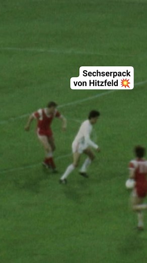 Ottmar Hitzfeld hat nicht nur als Trainer bleibenden Eindruck hinterlassen. 🤩 Wir erinnern an die sechs Buden gegen Jahn Regensburg im Trikot des VfB Stuttgart. (2. Bundesliga, Saison 1976/77) ⚽⚽⚽⚽⚽⚽ Alles Gute zum 75. Geburtstag! #fussball #bundesliga #hitzfeld #stuttgart #vfb #classic #zeigler #zwwdf #geburtstag | Zeiglers wunderbare Welt des Fußballs