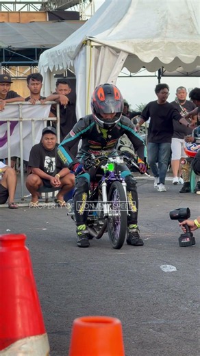 GUNG SENGER GASS MX 300CC BHAYANGKARA TEAM BALI