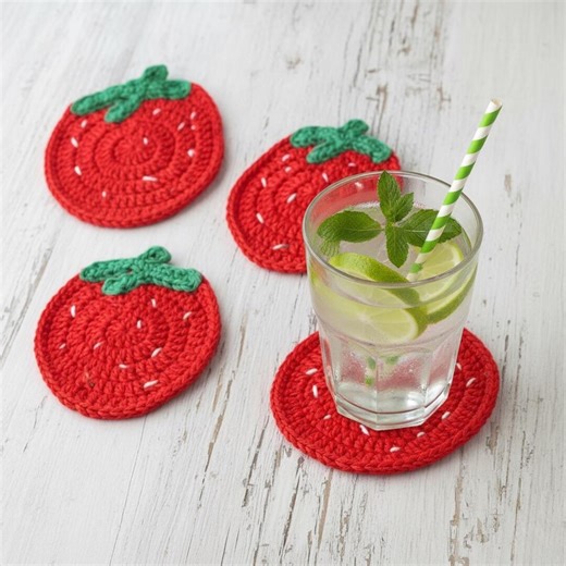 Strawberry Coaster Crochet Pattern PDF, Amigurumi Fruit Coaster, Summer Table Decor, Digital Download Tutorial - Etsy