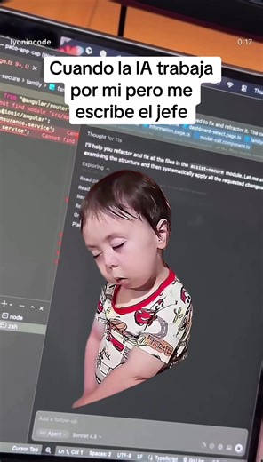 Cuando la IA trabaja por ti pero de repente te escribe el jefe y toca despertar u.u Solo para desarrolladores #developers #action #ai #intermigencia