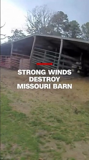 Strong winds destroy Missouri barn