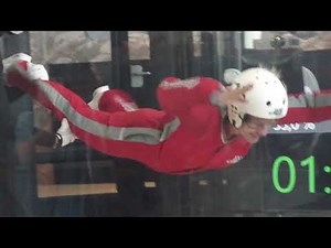 Verena Bentele überwindet Grenzen beim Bodyflying @ Jochen Schweizer Arena