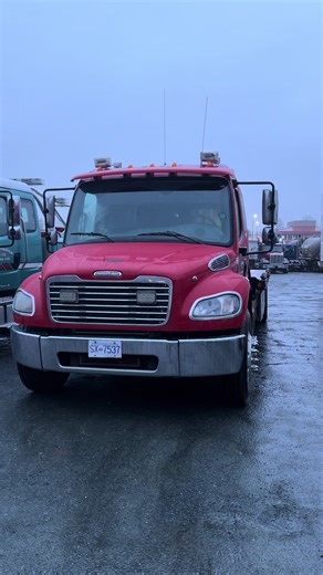 Sssh don’t wake them up, they will cause havoc 😈 #fraservalleysfinest #aggressiveautotowing #professionalism #familyownedbusiness