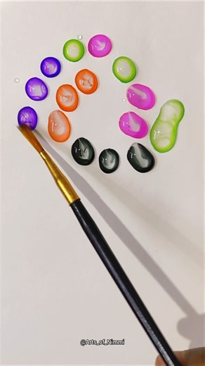 Cute Colorful Water drops #waterdrops #colormixingmagic #colourmixing #shorts