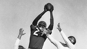 'NFL 100 Greatest' No. 71: The 'Alley Oop'