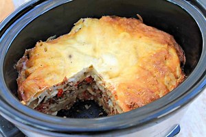 Slow Cooker Greek Pastitsio