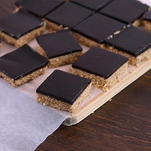 209K views · 5.2K reactions | Healthy No-Bake Chocolate Peanut Butter Oat Bars - packed with flavor and healthy ingredients, no cholesterol, no refined sugar, but still chocolaty, rich, a bit fudgy with an amazing texture. Full recipe: https://bit.ly/2Irigye | Home Cooking Adventure | Facebook