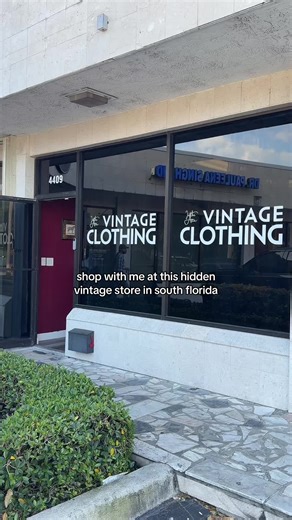 Hidden Vintage Store in South Florida