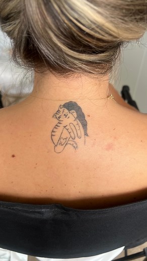 Tattoo coverage for this bride. She wanted to conceal her tattoos for her big day! #wedding #weddibgglam #tattoocoverups #tattoocoverup #makeuptattoocoverup #weddingdaytattoocover #tattoocoverage #makeup #concealedtattoo | Patricia Martinez