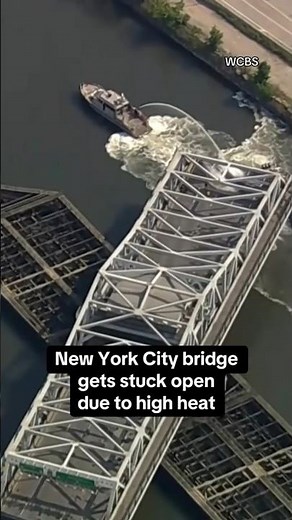 NYC bridge gets stuck open due to high heat #shorts