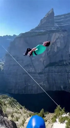 Cliff airbag fail 🤣🏔️ Epic jump gone wrong #fail #extremesports #adventure