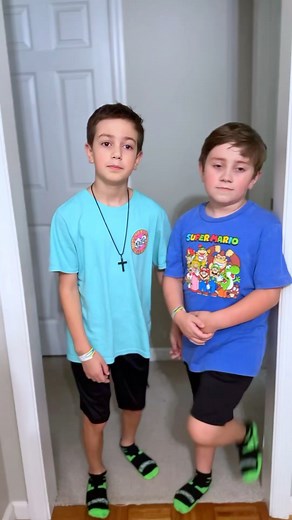 47K views · 633 reactions | Eating At Cracker Barrel Be Like #reels | The Regan Bros | Facebook