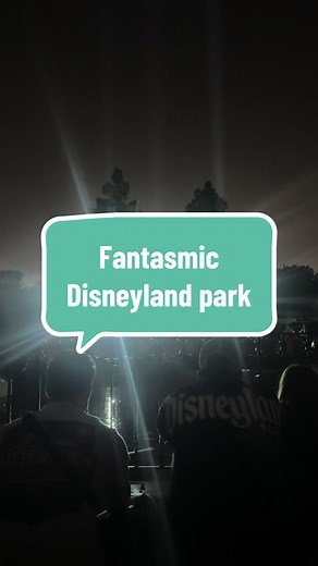 Show fantasmic en Disneyland