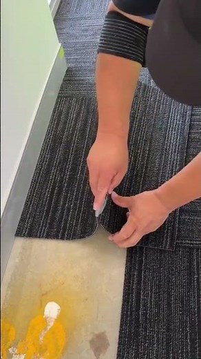 the process of installing sheet carpet on the floor in a room in a building #construction #popular